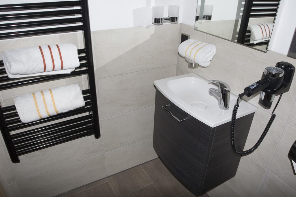 Gaestehaus Lehr Kinding Habitación foto
